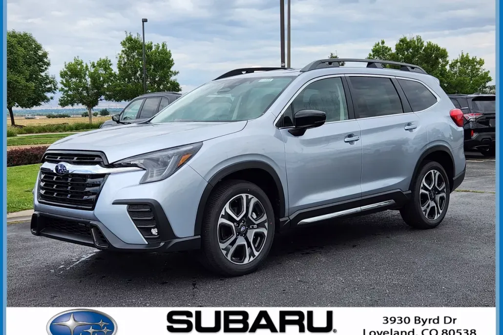 2025 Subaru Ascent Limited photo 1