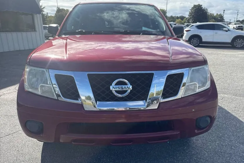 2019 Nissan Frontier SV photo 1