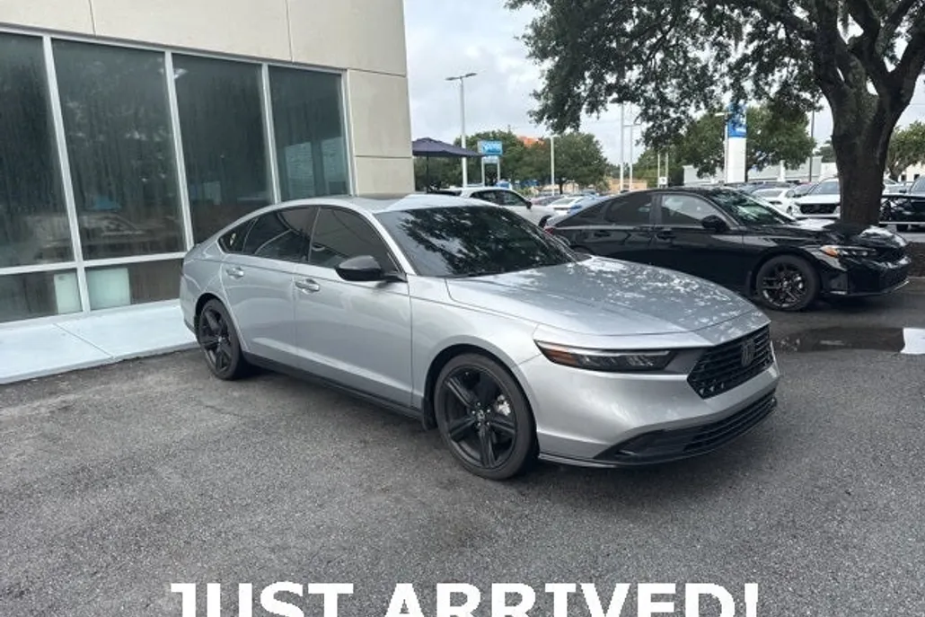 2024 Honda Accord Hybrid Sport-L photo 1