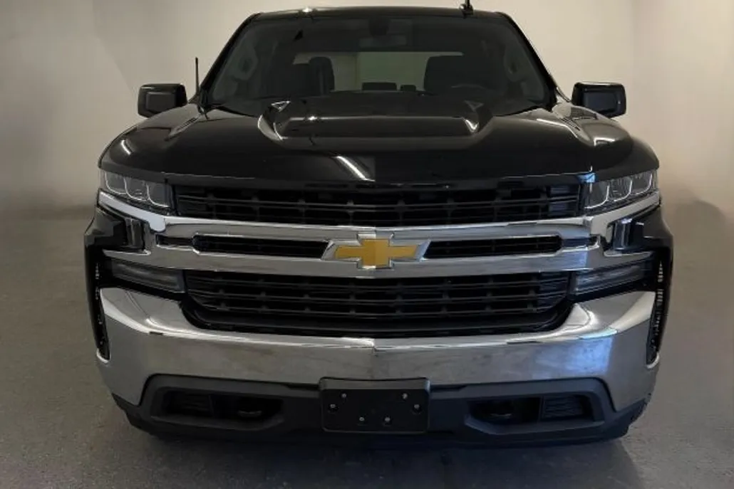 2020 Chevrolet Silverado 1500 LT photo 1