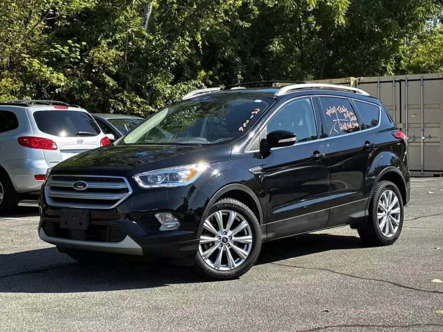 2018 Ford Escape Titanium photo 1