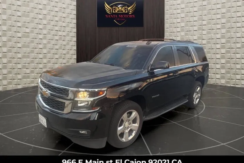 2018 Chevrolet Tahoe LT photo 1