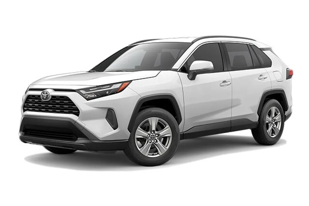 2022 Toyota RAV4 XLE photo 1