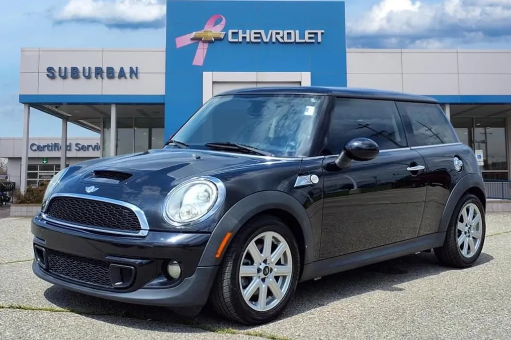 2011 Mini Cooper Hardtop S photo 1