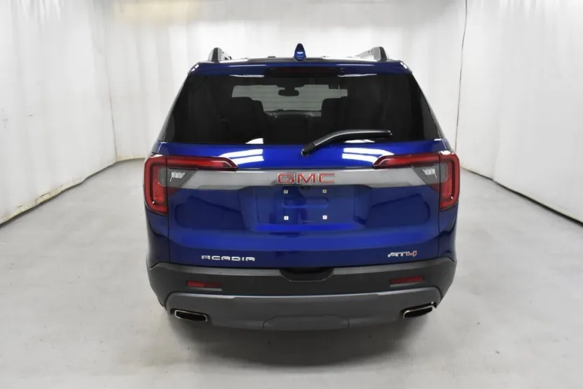 2023 Gmc Acadia AT4 photo 1