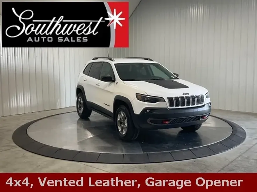2019 Jeep Cherokee Trailhawk photo 1