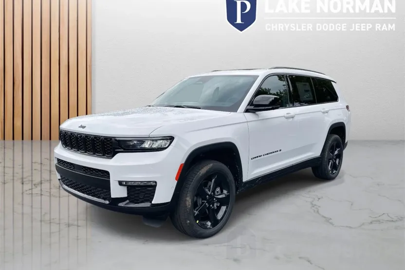 2025 Jeep Grand Cherokee Limited photo 1