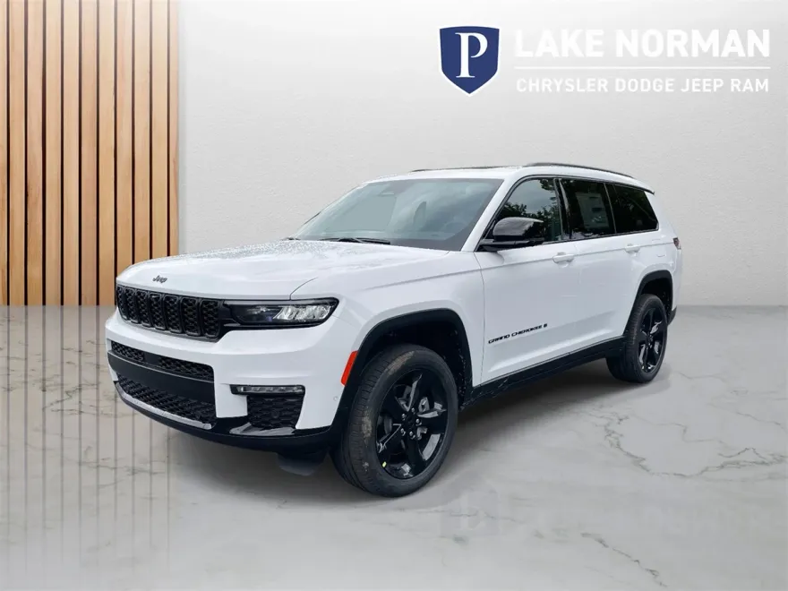 2025 Jeep Grand Cherokee Limited photo 1