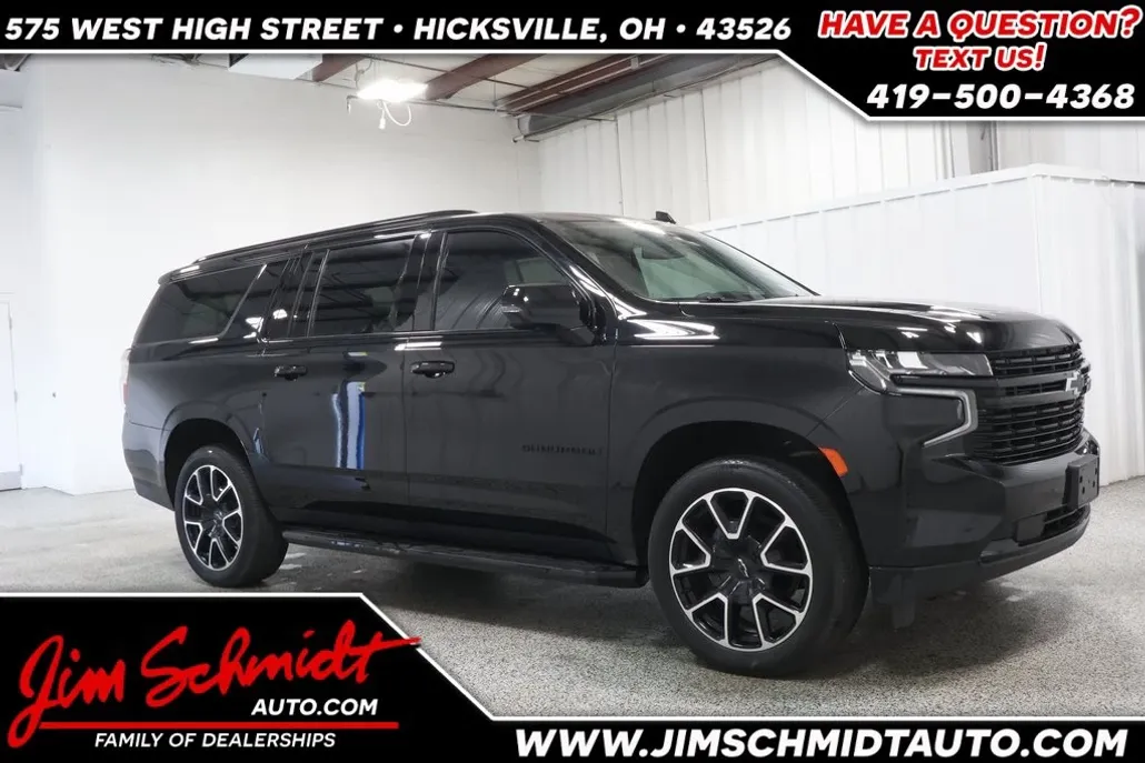 2024 Chevrolet Suburban RST photo 1