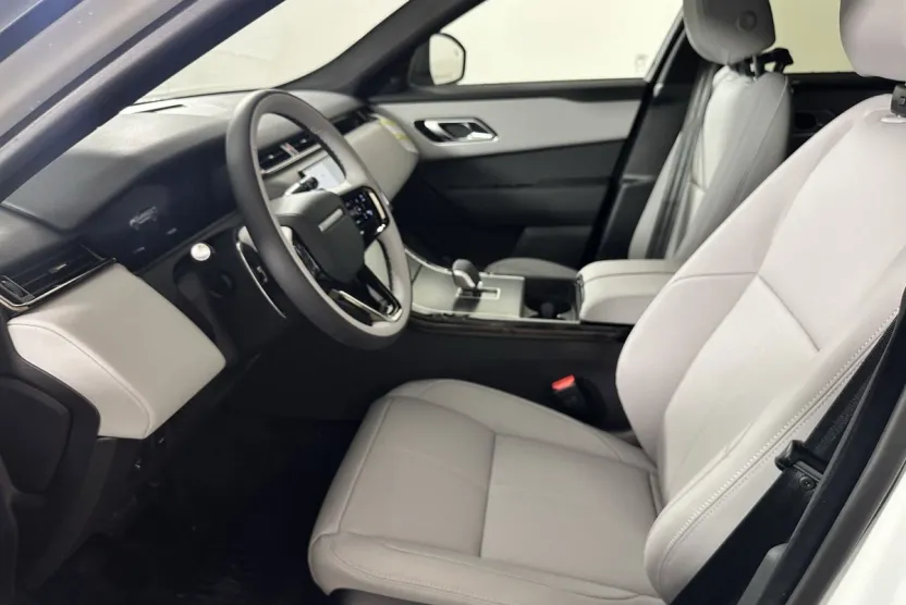 2026 Land Rover Range Rover Velar S photo 1