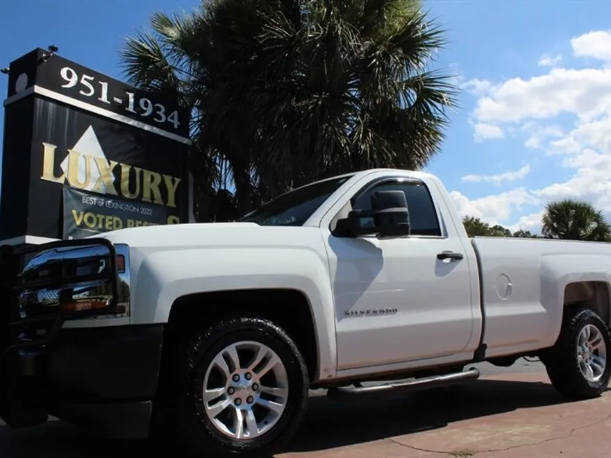 2018 Chevrolet Silverado Work Truck LS Base photo 1