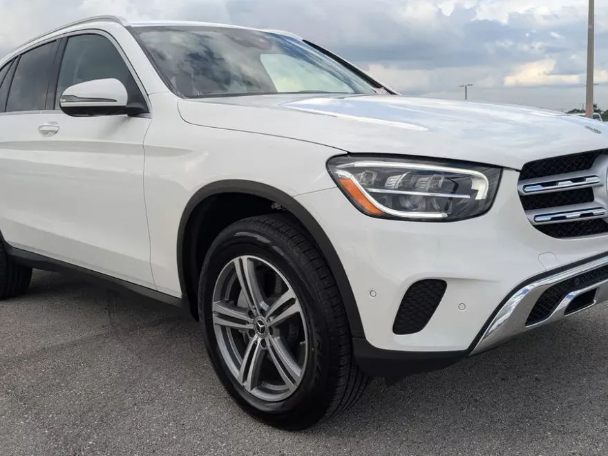 2022 Mercedes Benz GLC 300 4MATIC photo 1