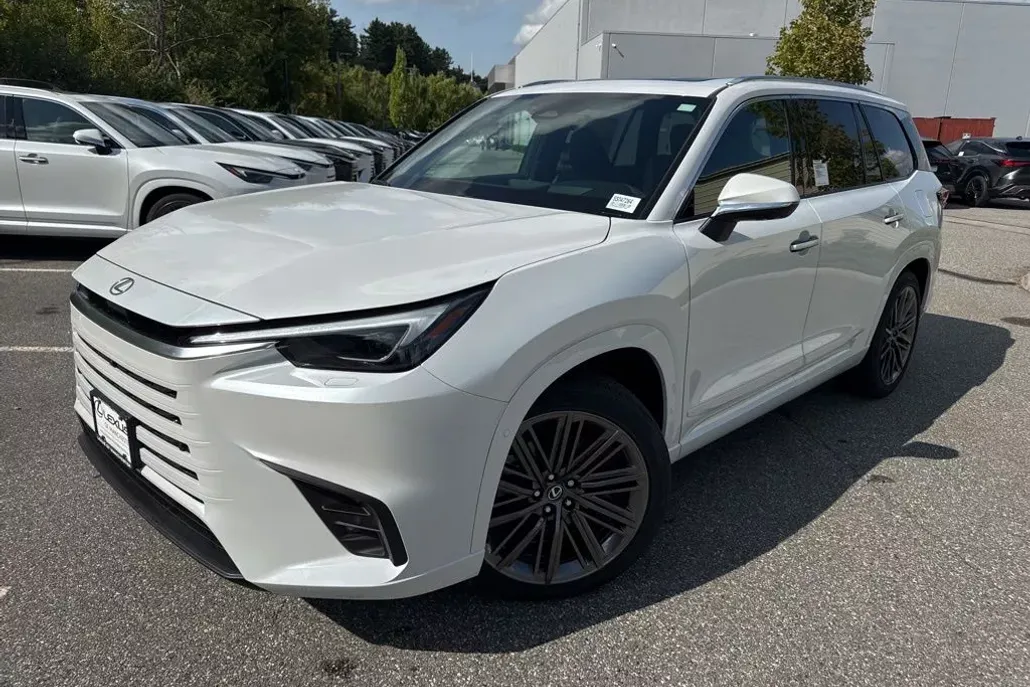 2025 Lexus TX 350 Luxury photo 1