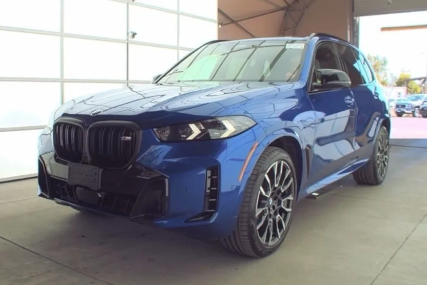2025 Bmw X5 M60i photo 1
