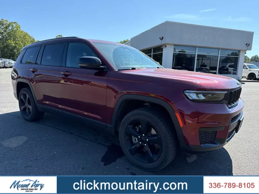 2021 Jeep Grand Cherokee Altitude photo 1
