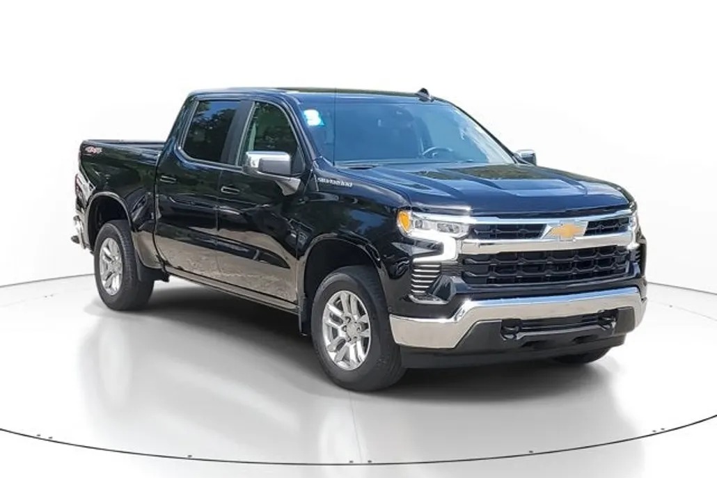 2023 Chevrolet Silverado 1500 LT photo 1
