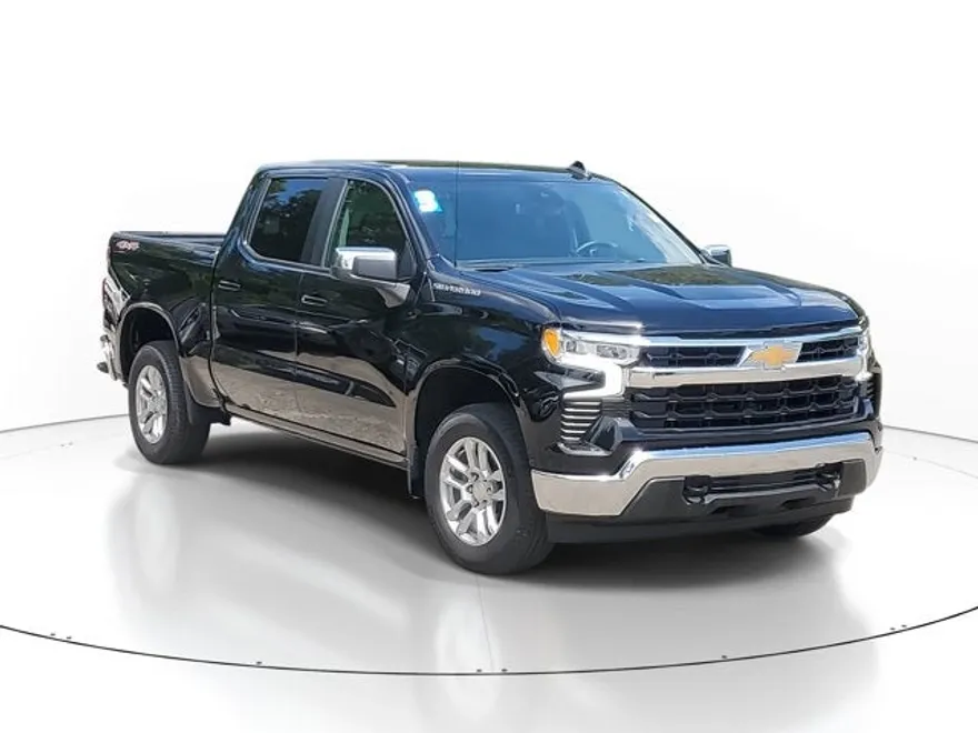 2023 Chevrolet Silverado 1500 LT photo 1