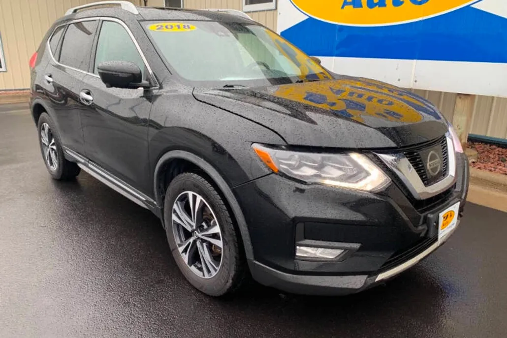 2018 Nissan Rogue SL photo 1