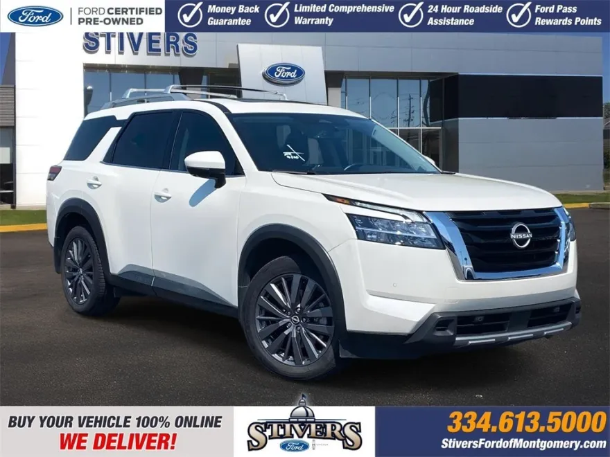 2024 Nissan Pathfinder SL photo 1