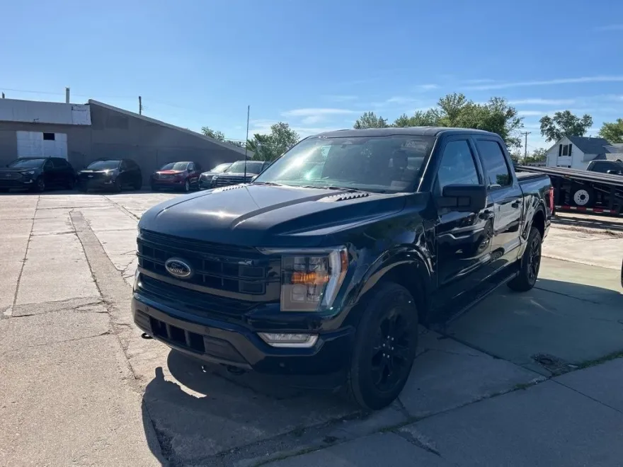 2022 Ford F-150 XLT photo 1