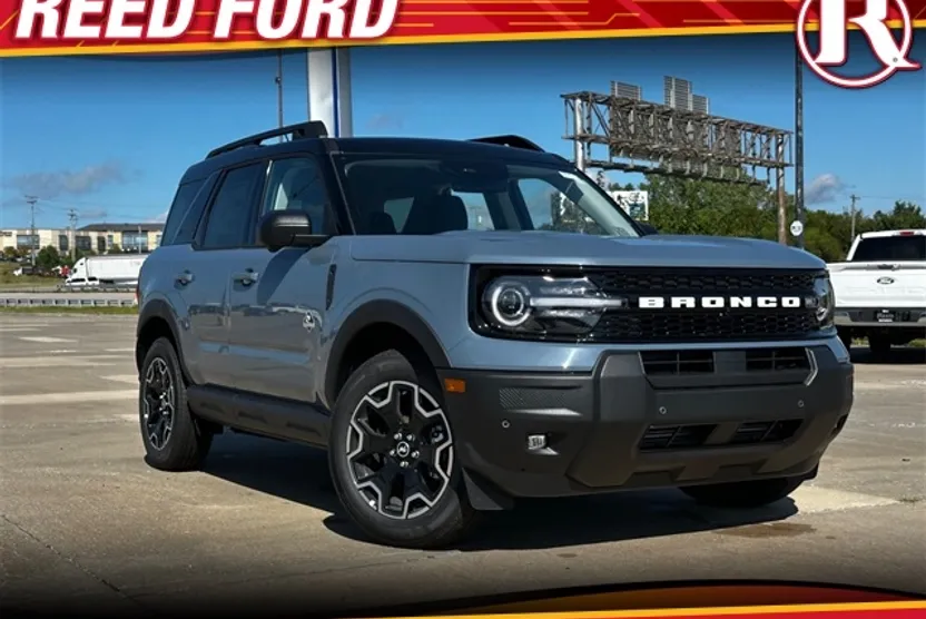 2025 Ford Bronco Sport Outer Banks photo 1