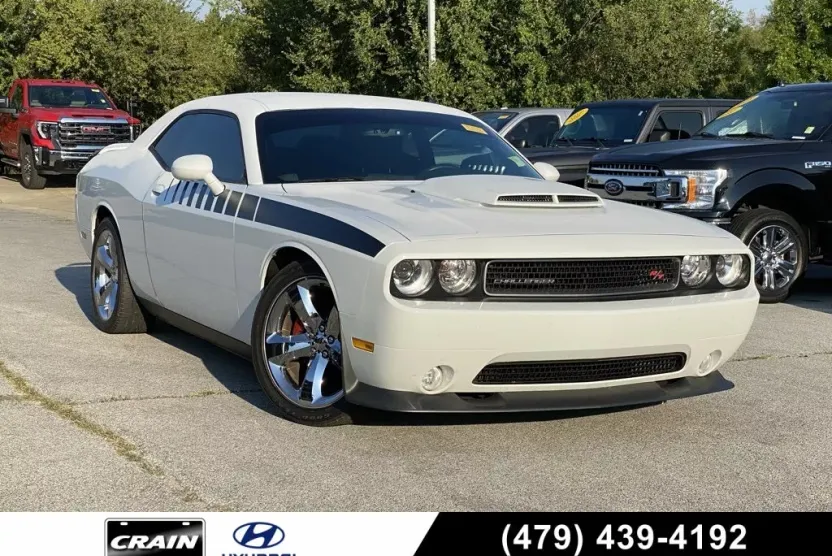 2014 Dodge Challenger R/T photo 1