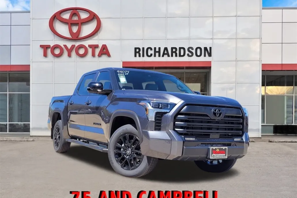 2025 Toyota Tundra Limited photo 1