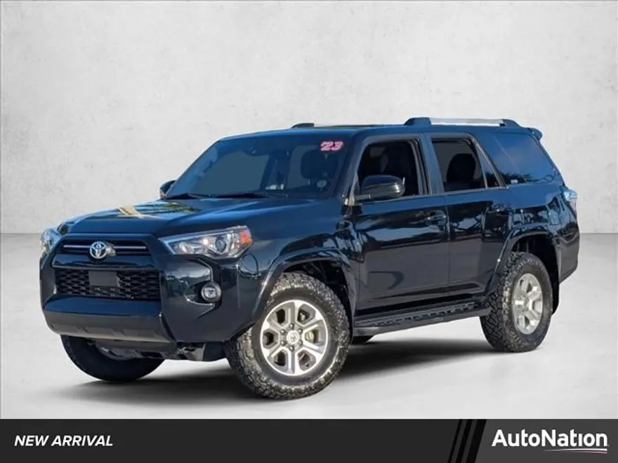 2023 Toyota 4Runner SR5 photo 1