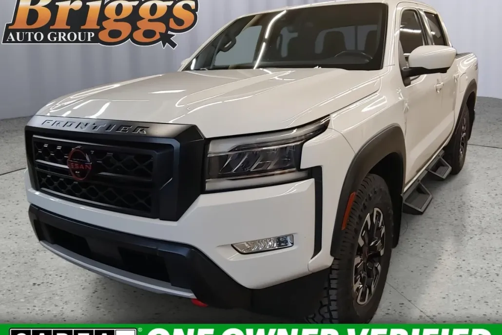 2022 Nissan Frontier PRO-X photo 1