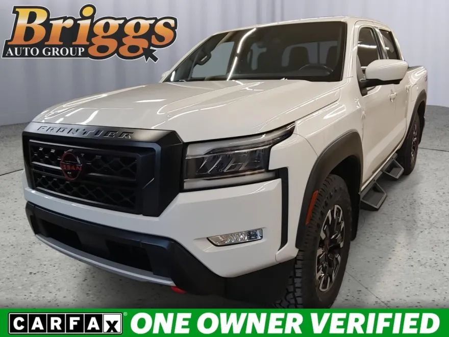 2022 Nissan Frontier PRO-X photo 1