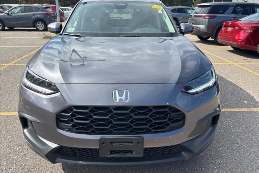 2024 Honda HR-V LX photo 1