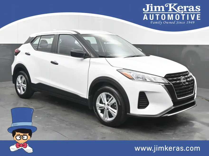 2025 Nissan Kicks Play S photo 1