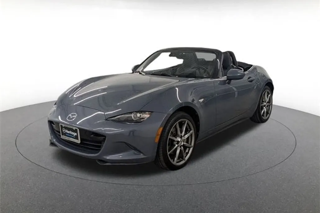 2022 Mazda MX-5 Miata Miata Grand Touring photo 1