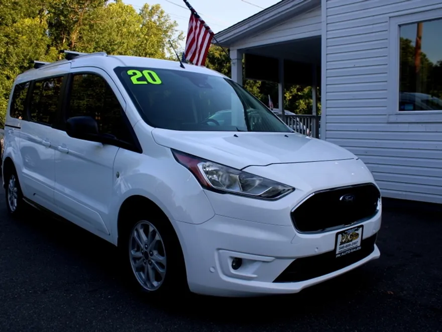 2020 Ford Transit XLT photo 1