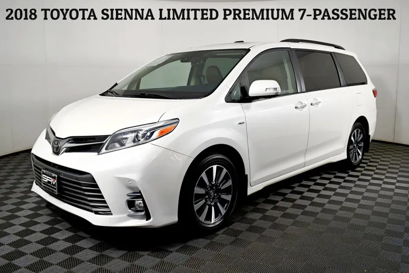 2018 Toyota Sienna Limited Premium photo 1