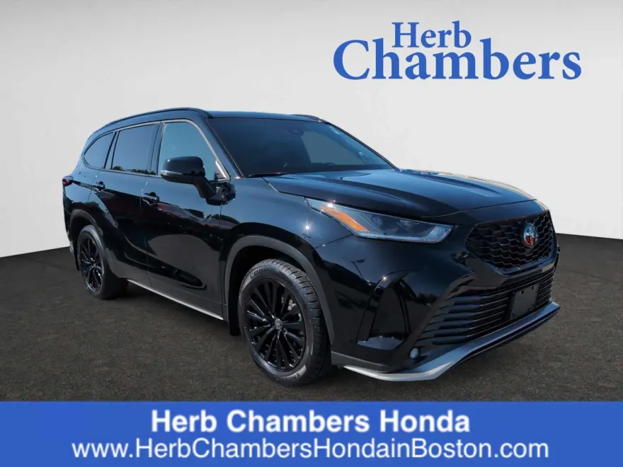 2024 Toyota Highlander XSE photo 1