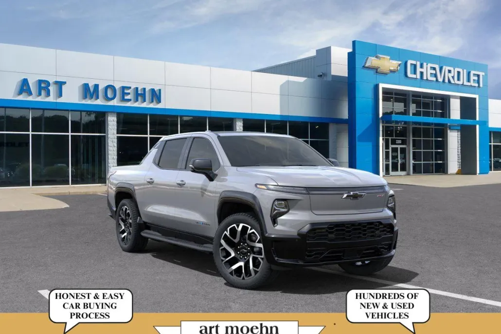 2025 Chevrolet Silverado EV RST photo 1