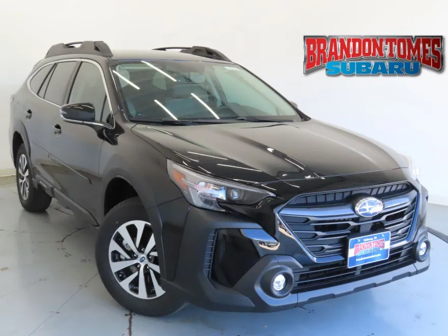 2025 Subaru Outback Premium photo 1