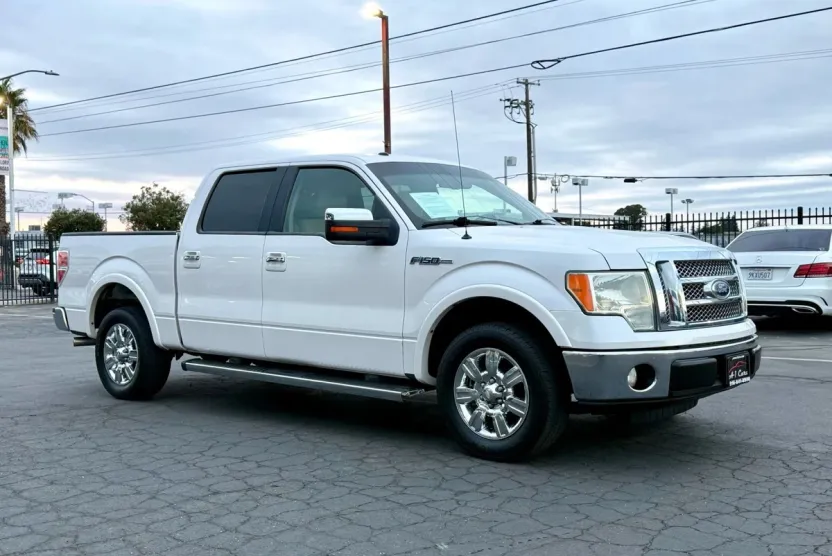 2010 Ford F-150 photo 1