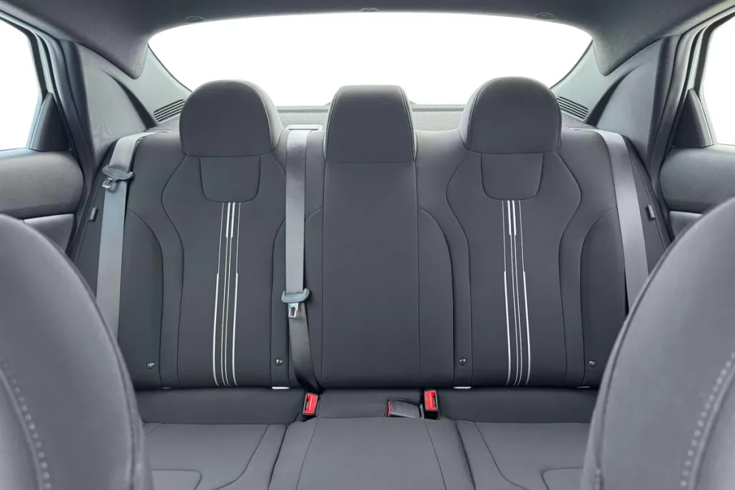 2025 Hyundai Elantra Hybrid SEL Sport photo 1
