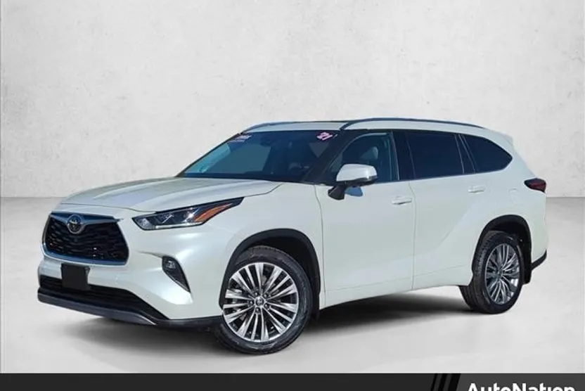 2021 Toyota Highlander Platinum photo 1