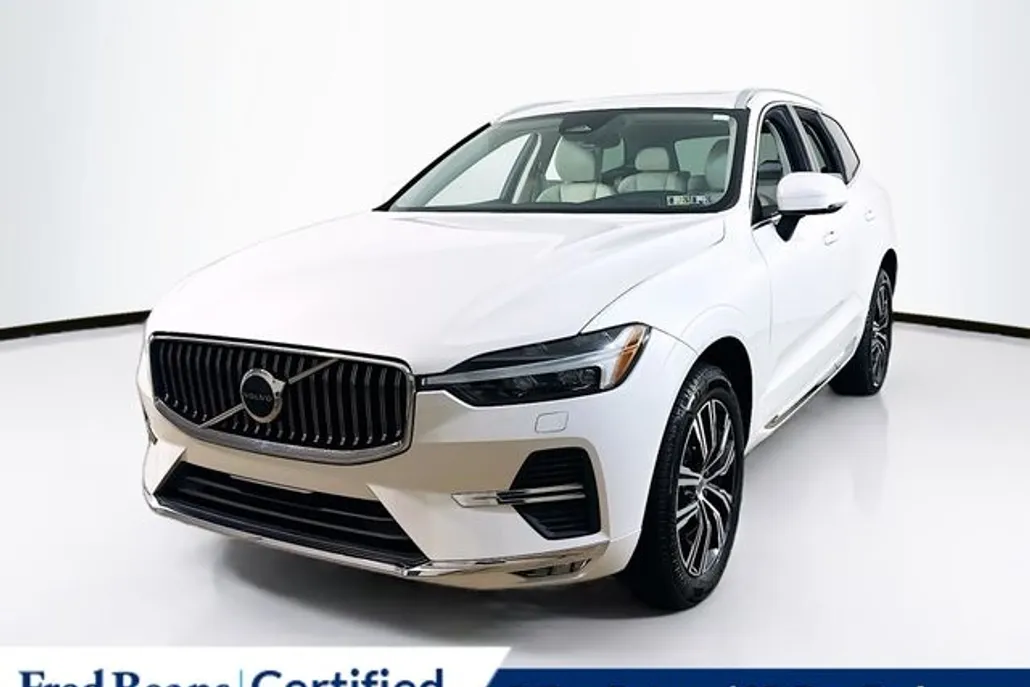 2022 Volvo XC60 B5 Inscription photo 1