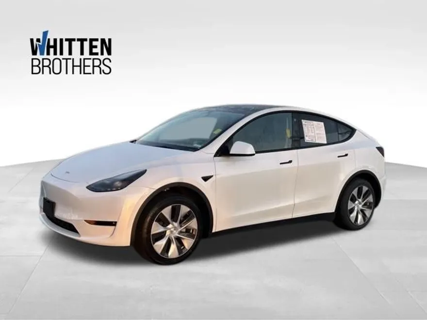 2023 Tesla Model Y Long Range photo 1