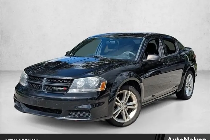 2014 Dodge Avenger SE photo 1
