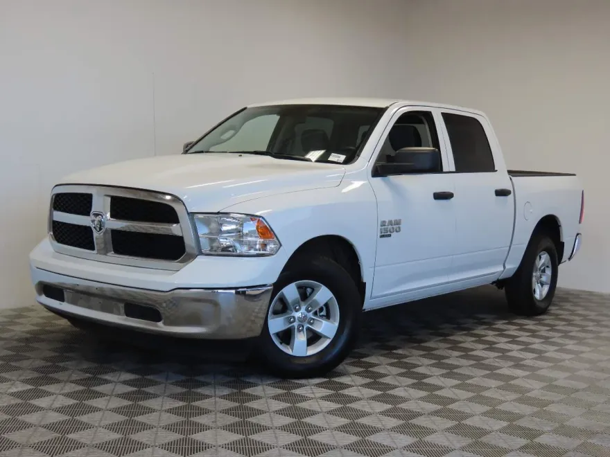 2022 Ram 1500 Classic photo 1