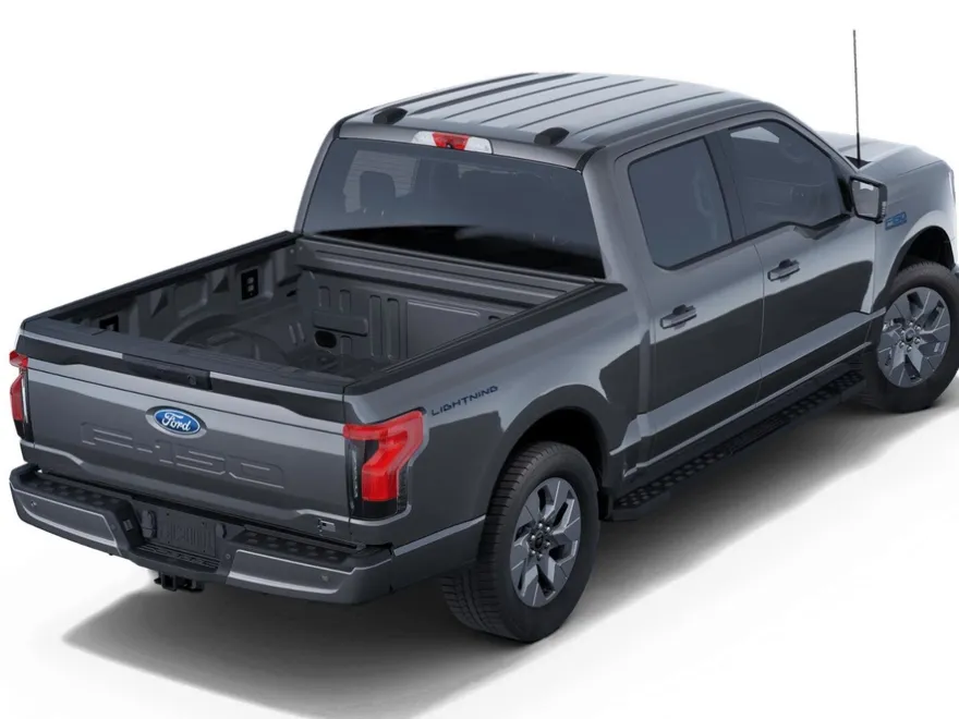 2025 Ford F-150 Lightning photo 3