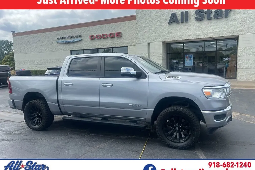 2023 Ram 1500 Laramie photo 1