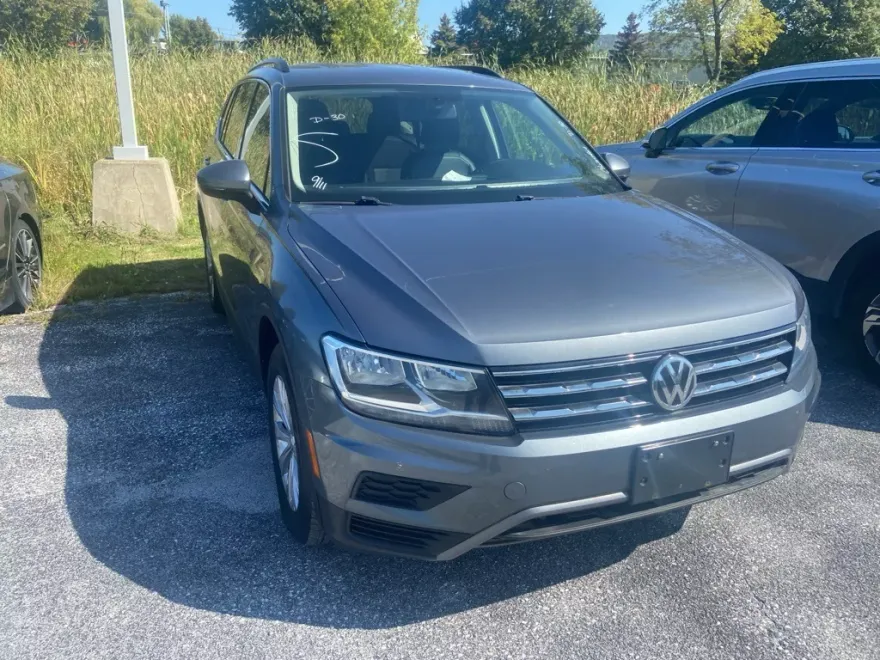 2019 Volkswagen Tiguan SE photo 1