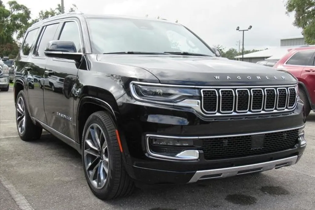 2024 Jeep Wagoneer Series III photo 1