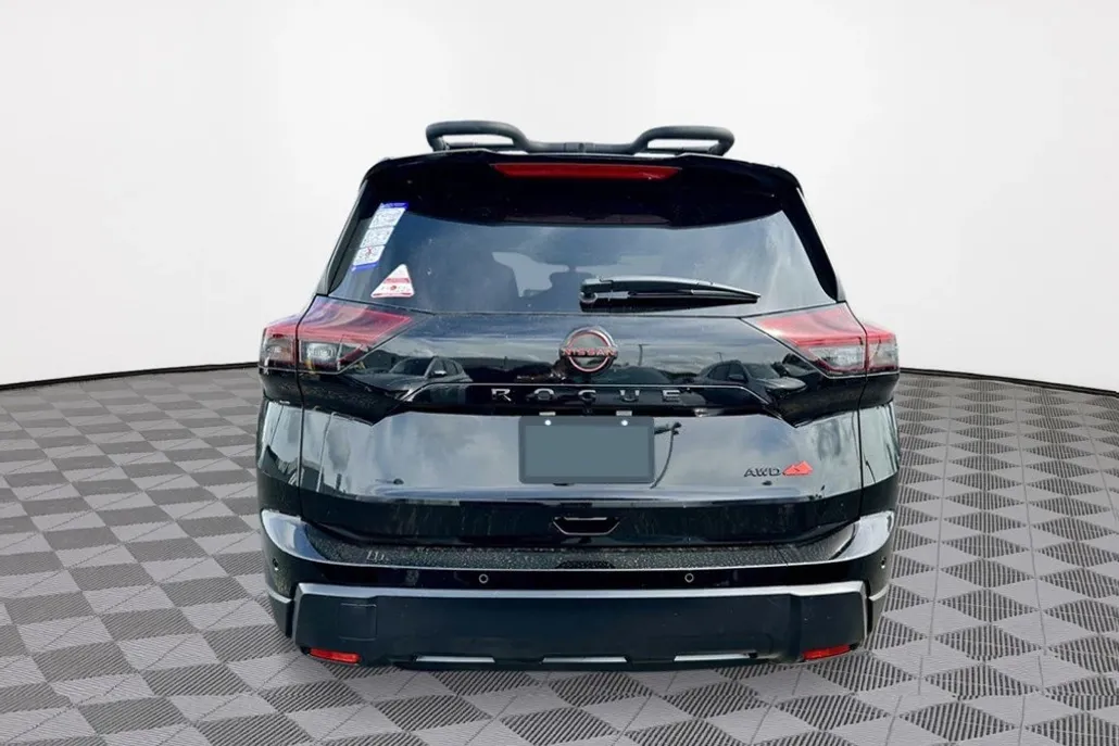 2026 Nissan Rogue SV photo 1